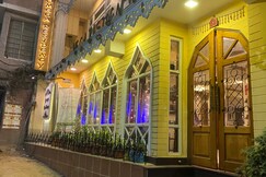 Omega residency near mall road