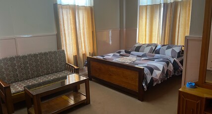 Tourist Hut Room Type - Semi Deluxe