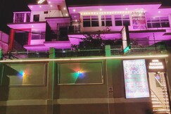 Occazia Paradise Hotel