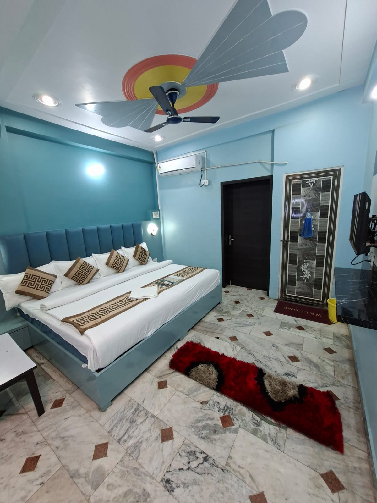 GM Residency Varanasi - Tap to explore photos