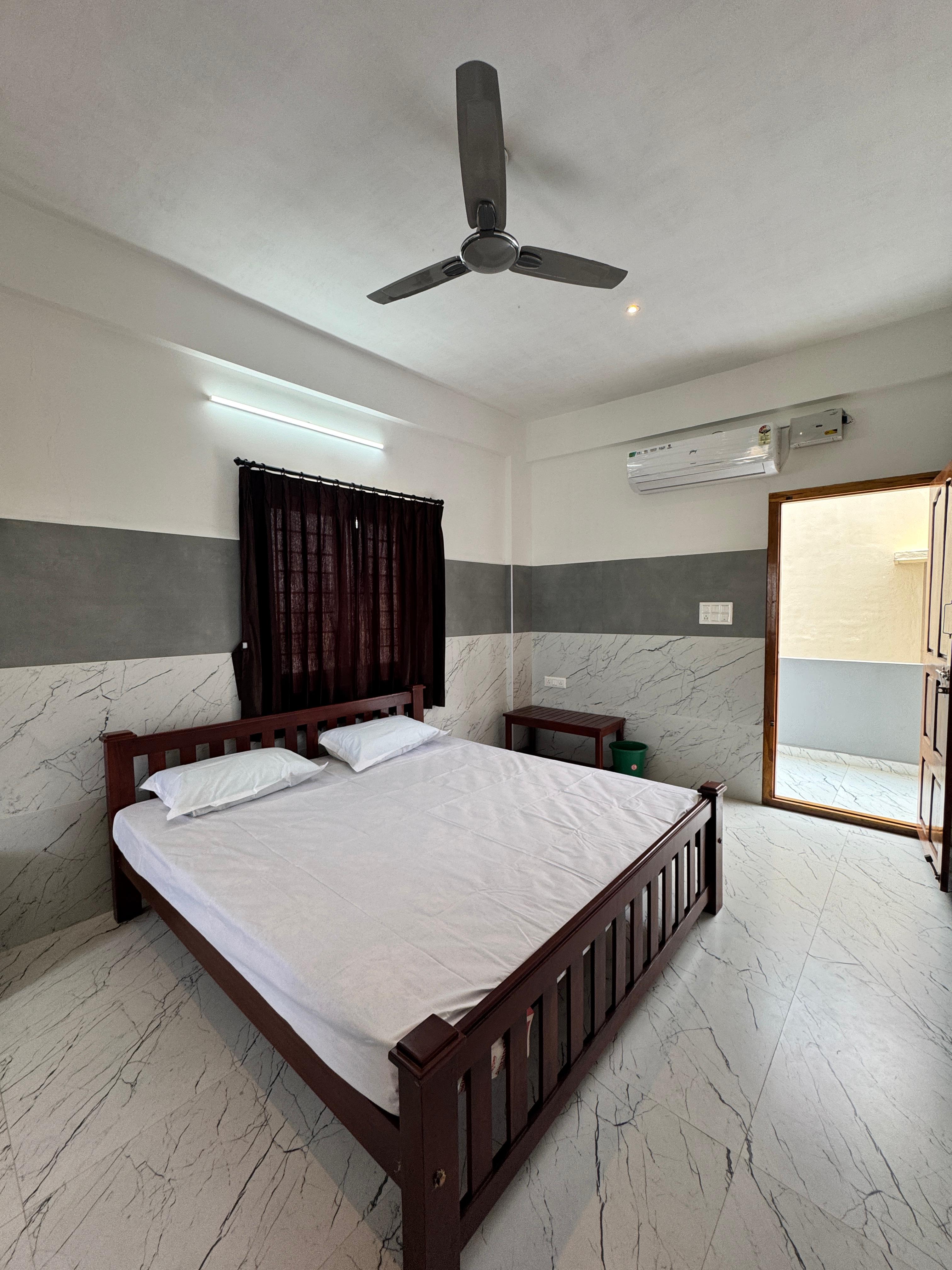 VIBIN RESIDENCY - Tap to explore photos