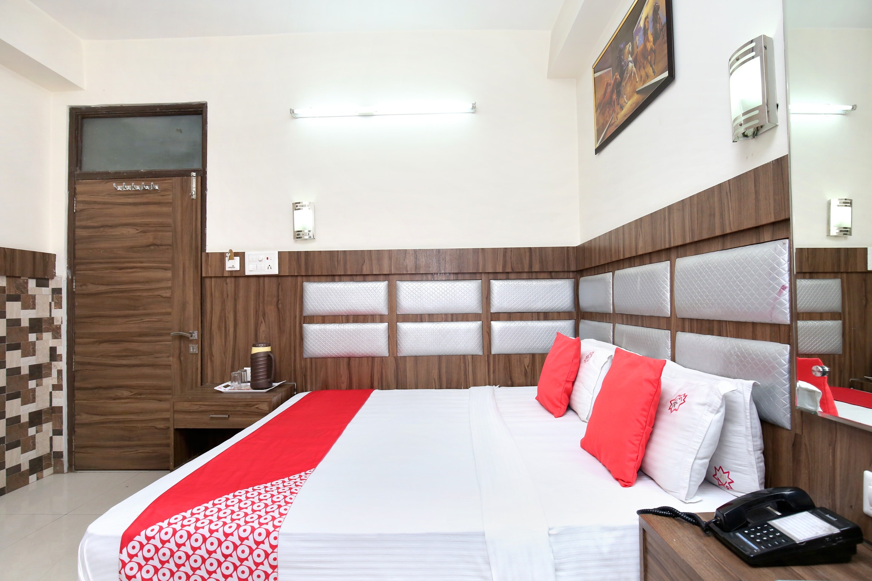 Hotel O Ishita Residency - Tap to explore photos