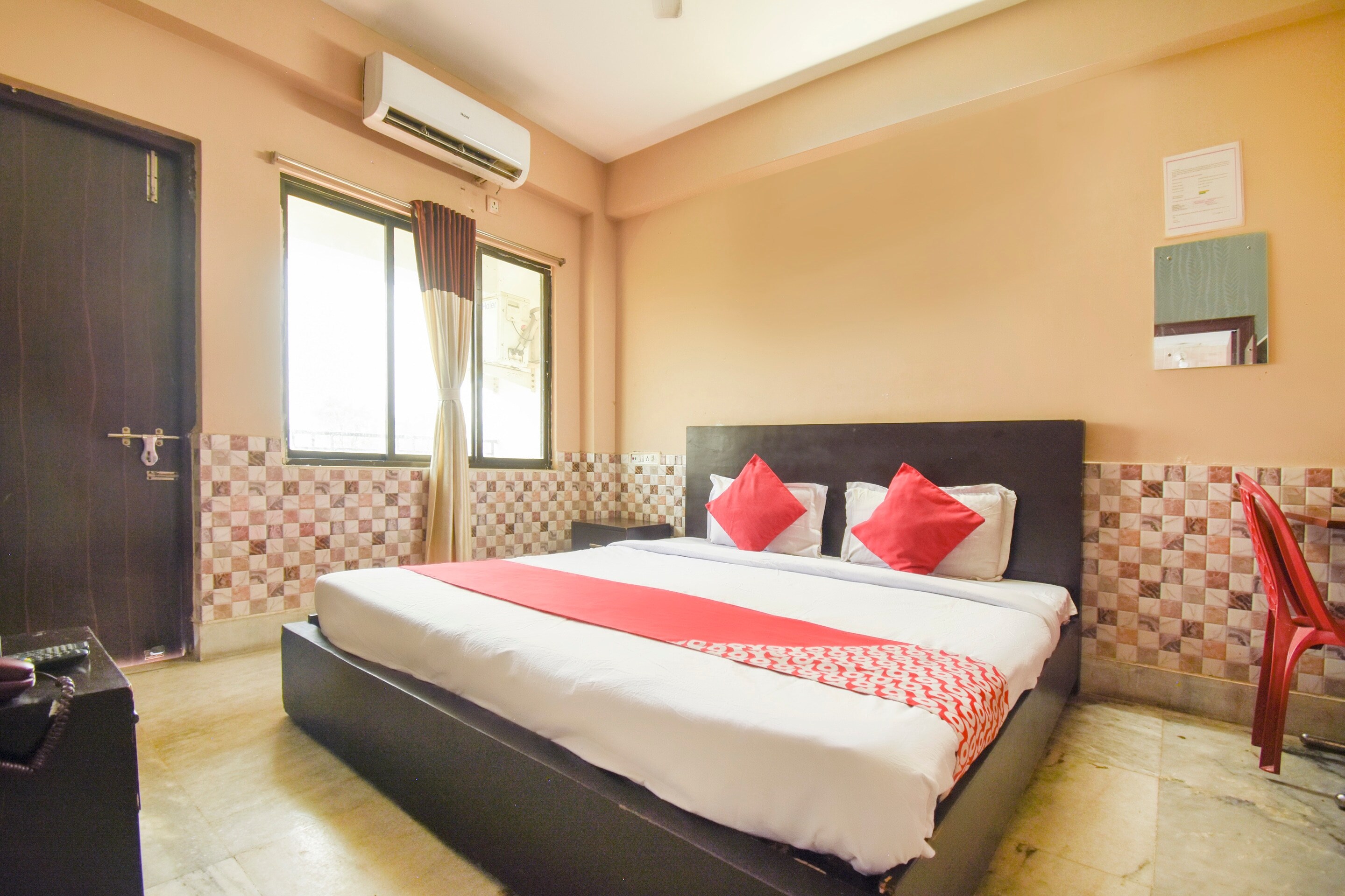 Hotel O Seema Hospitality - Tap to explore photos