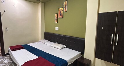 Hotel Priyanshi Palace & Restaurant Room Type - Deluxe AC Room
