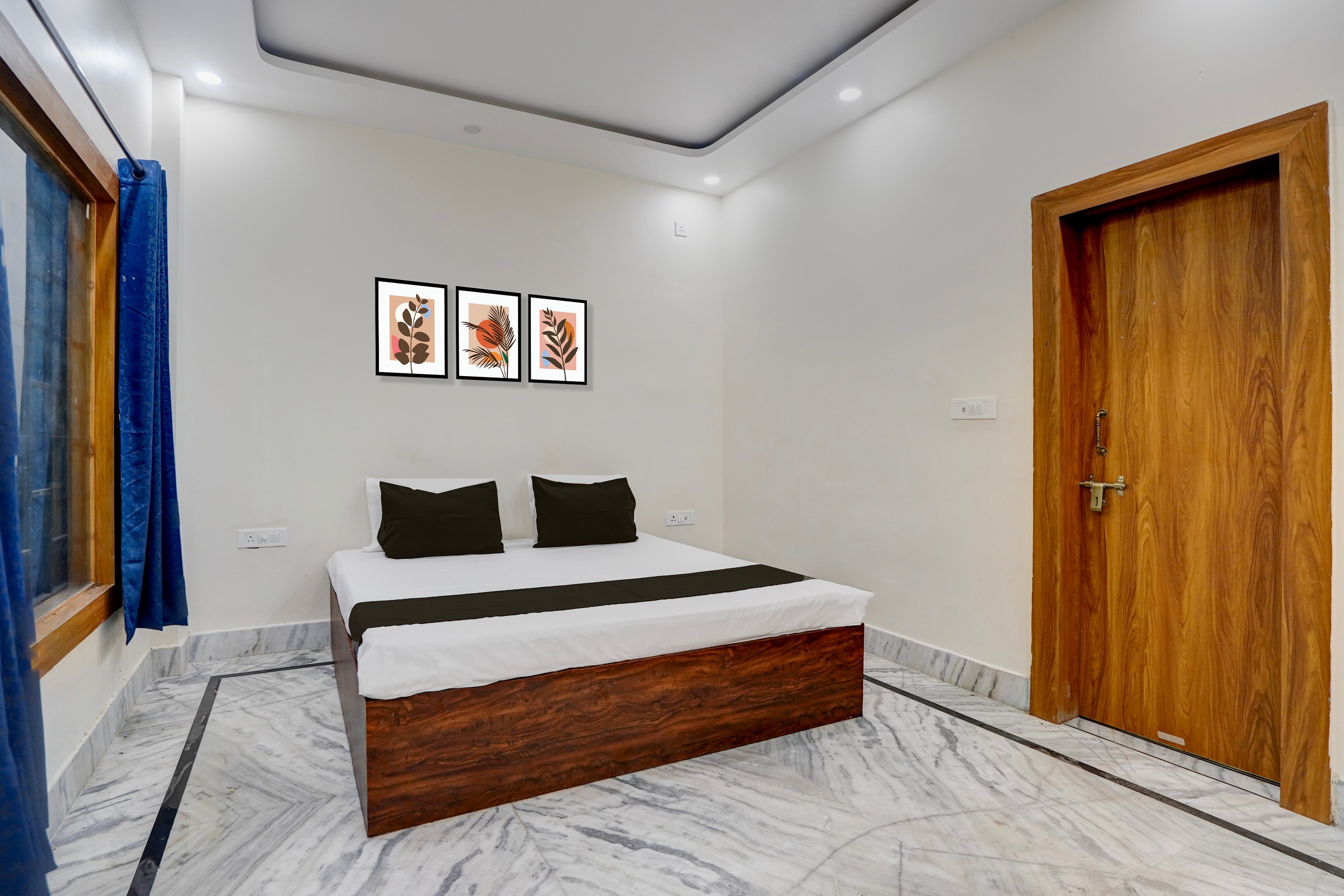 Hotel O by OYO Pristine inn - Tap to explore photos