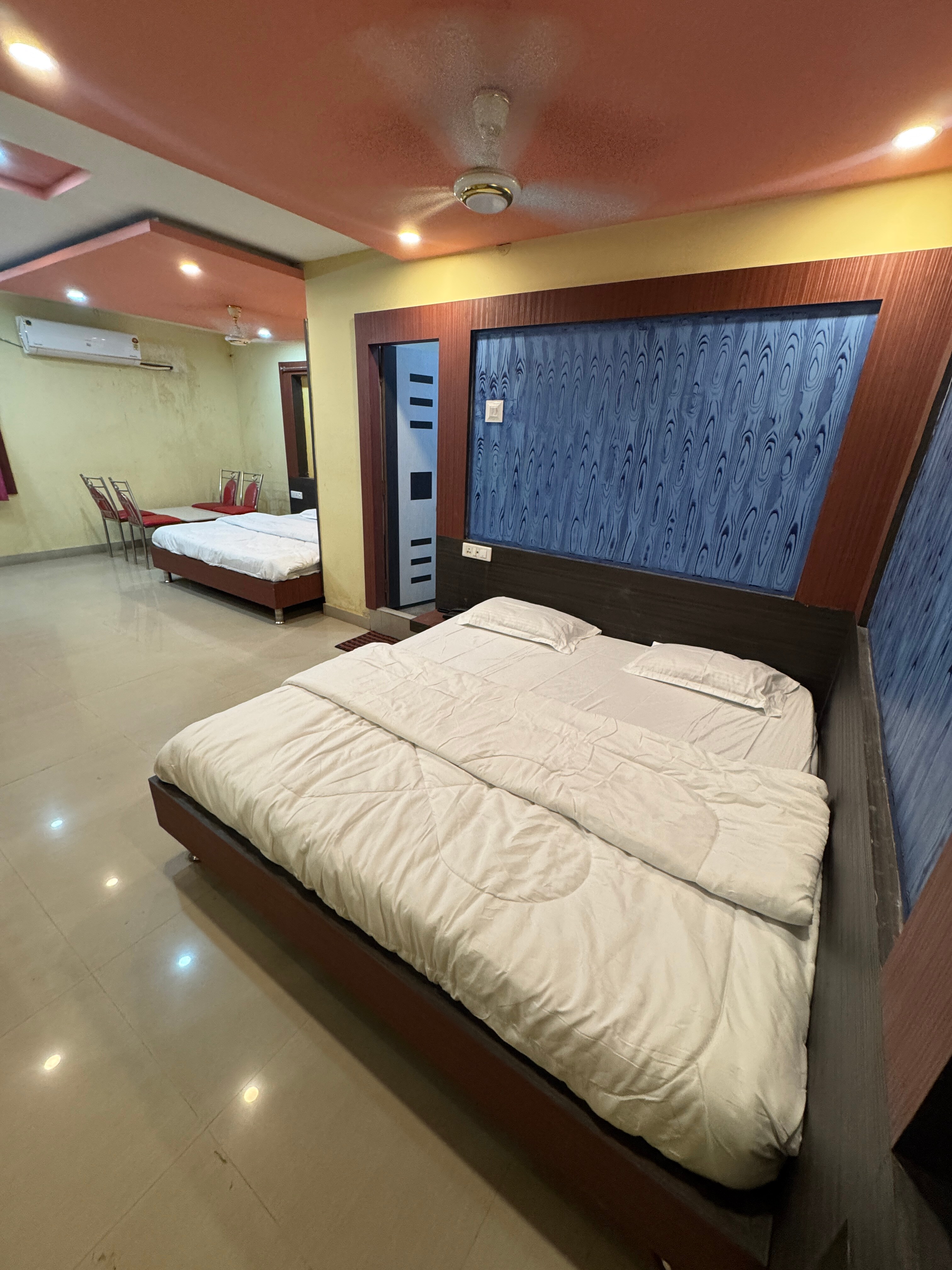 HOTEL ASHA PRIDE - Tap to explore photos