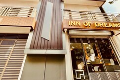 INN OF DREAMS, SIWAN