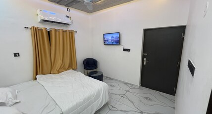 Hotel White Palace Room Type - Standard AC Room