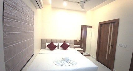Asusss International Room Type - Basic Double Room Asusss International Room Type - Basic Double Room