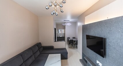 Royal MM Abode Room Type - 2 Bedroom Suit with Living Room