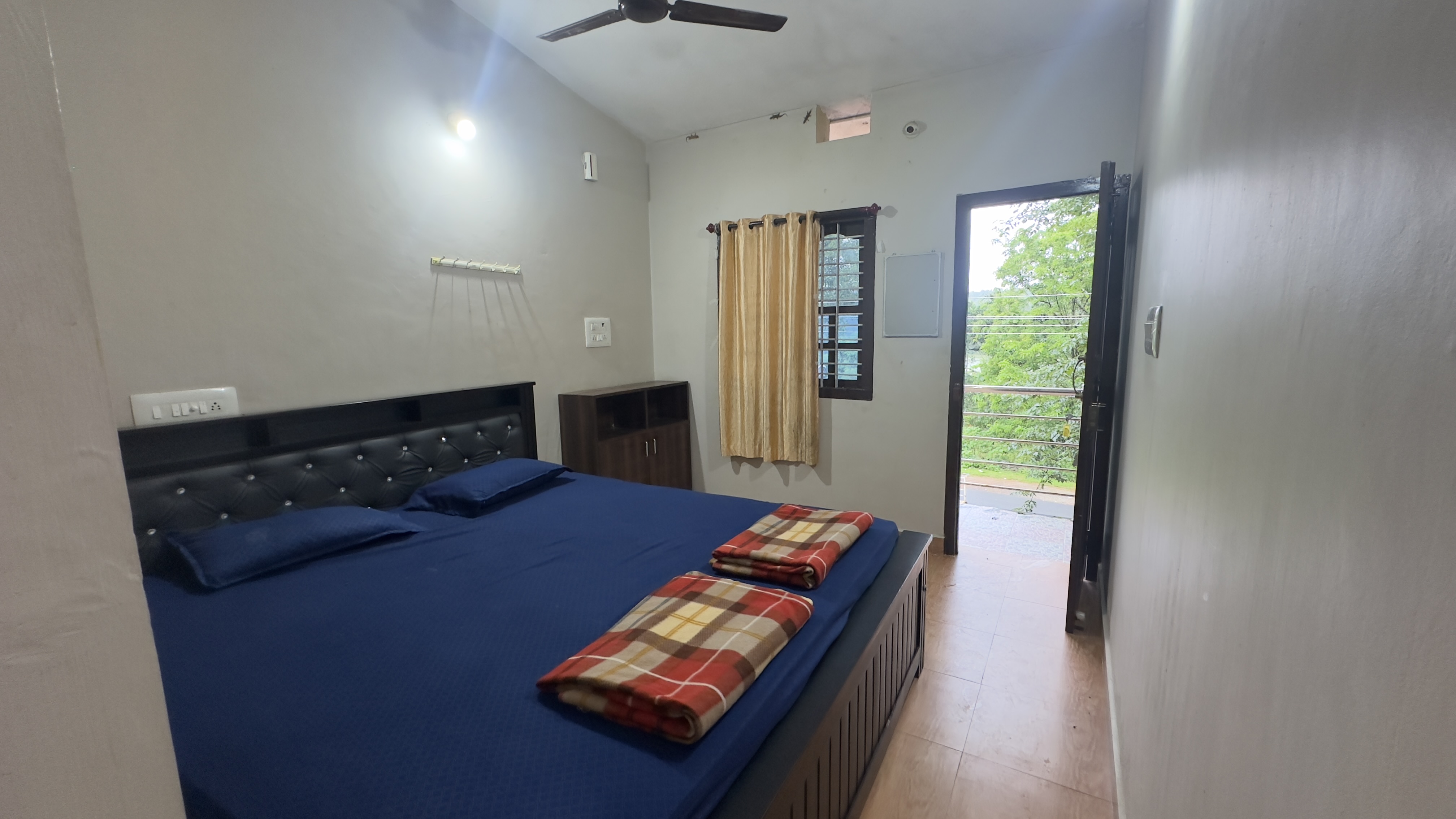 Hotel Samrat Residency - Tap to explore photos