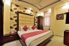 Hotel Pink City Opposite New Delhi Railway Station