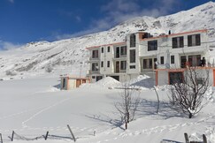 Hotel Peak View
