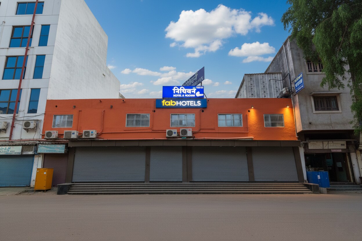 FabHotel Nidhivan - Tap to explore photos