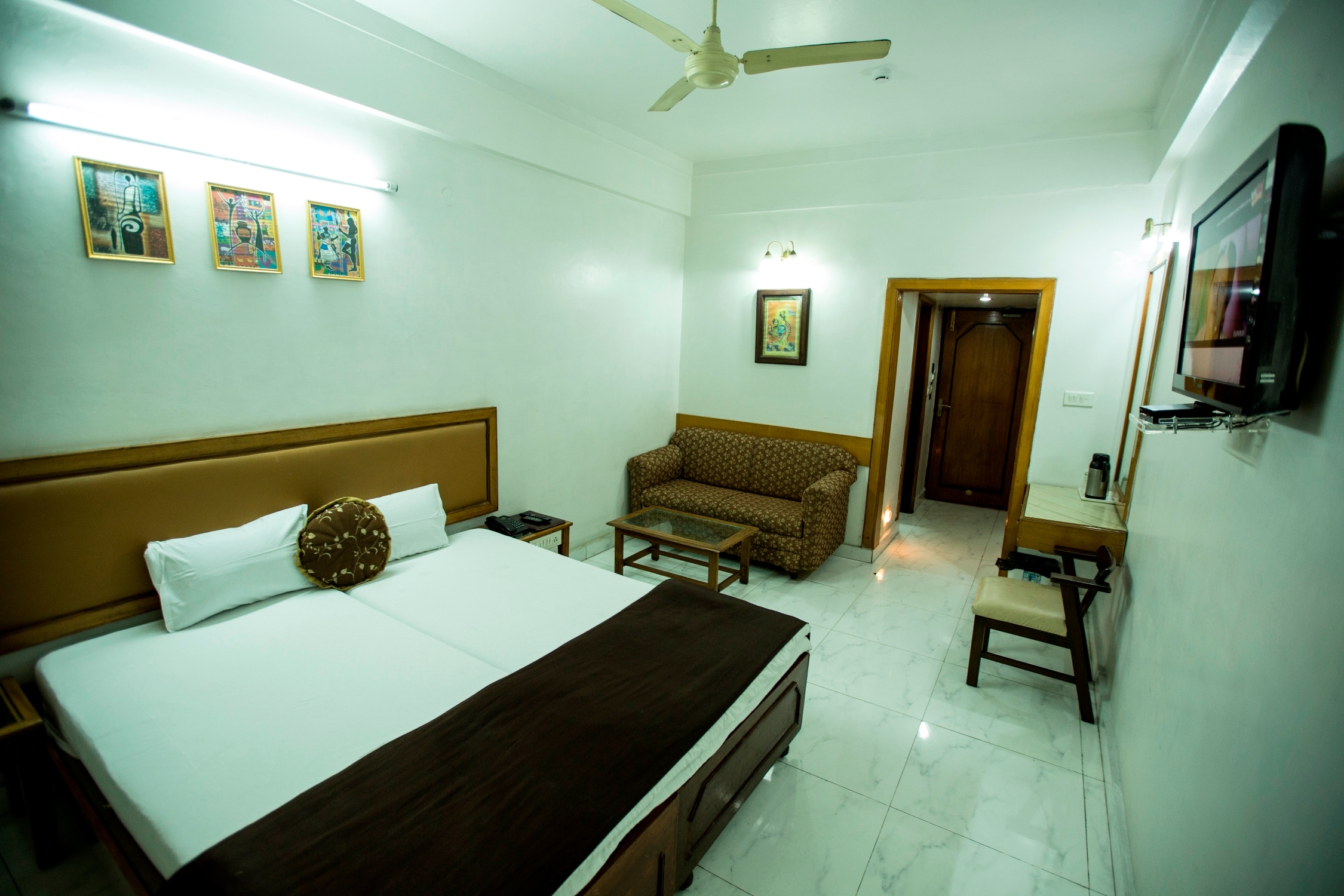 Main gallery
