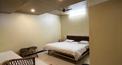 Hotel Ambassador Executive Room Type - Garden View Room