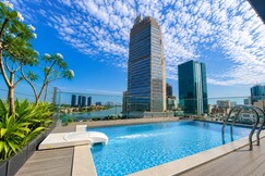 Sky Gem Central Hotel