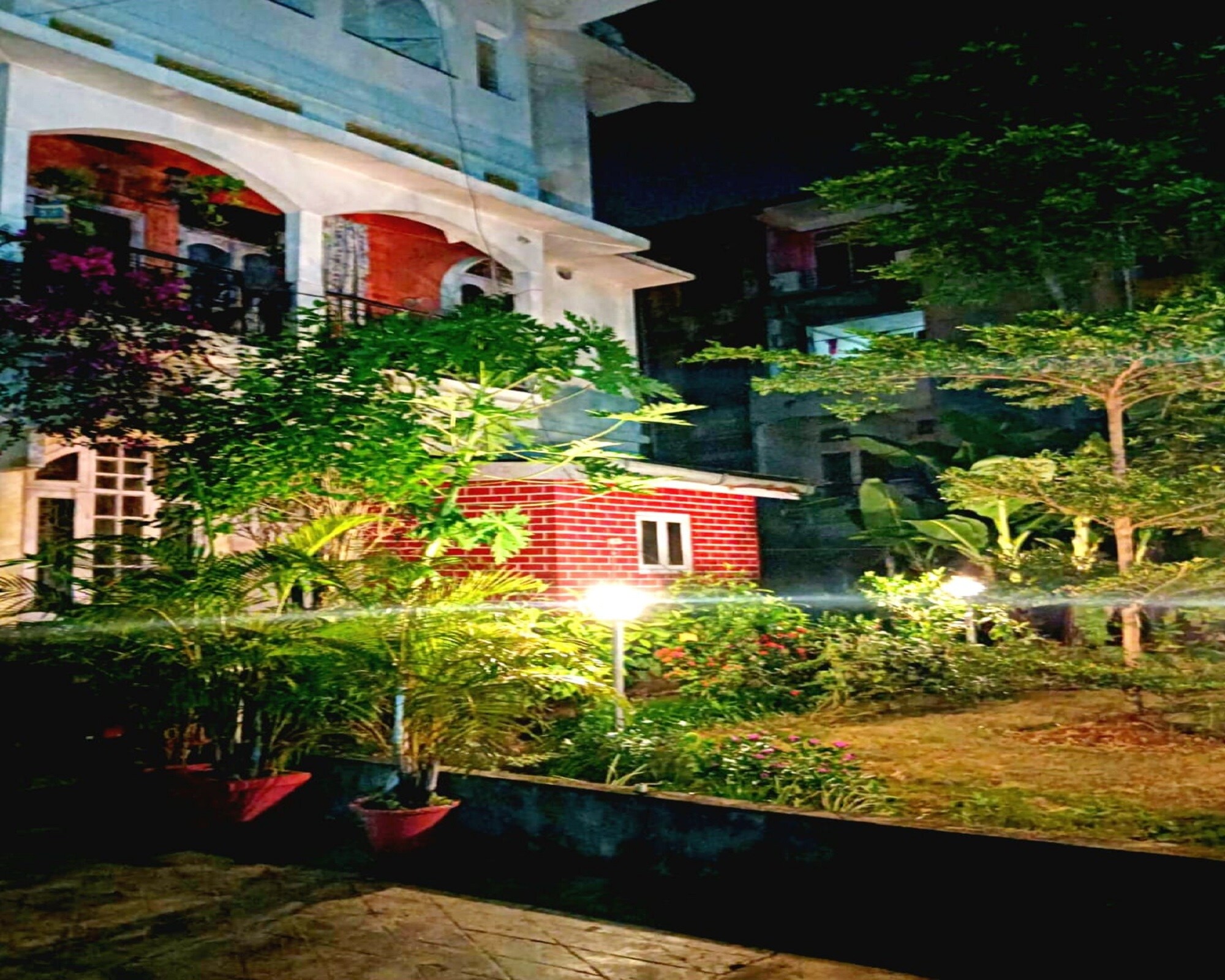 KALITAS BED AND BREAKFAST - Tap to explore photos