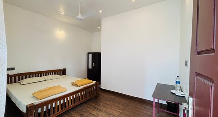 Fort Divine Room Type - Deluxe King AC Room(White)