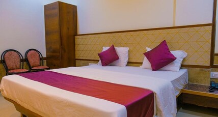 Hotel Shiva Punjab Room Type - Deluxe Non AC Room
