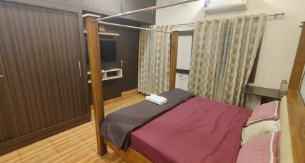 Premium 1BHK Private Suite | 2 ACs | Full Kitchen Room Type - 1 BHK property