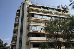 Bentley Hotel Marine Drive