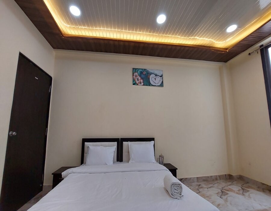 Hotel Samridhi and Banquet - Tap to explore photos