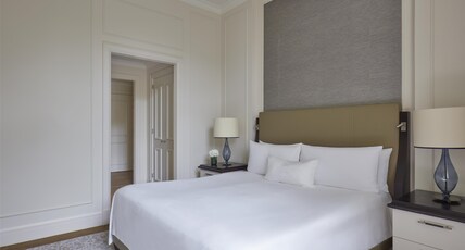 Waldorf Astoria Amsterdam by Hilton Room Type - KING GRAND PREMIER