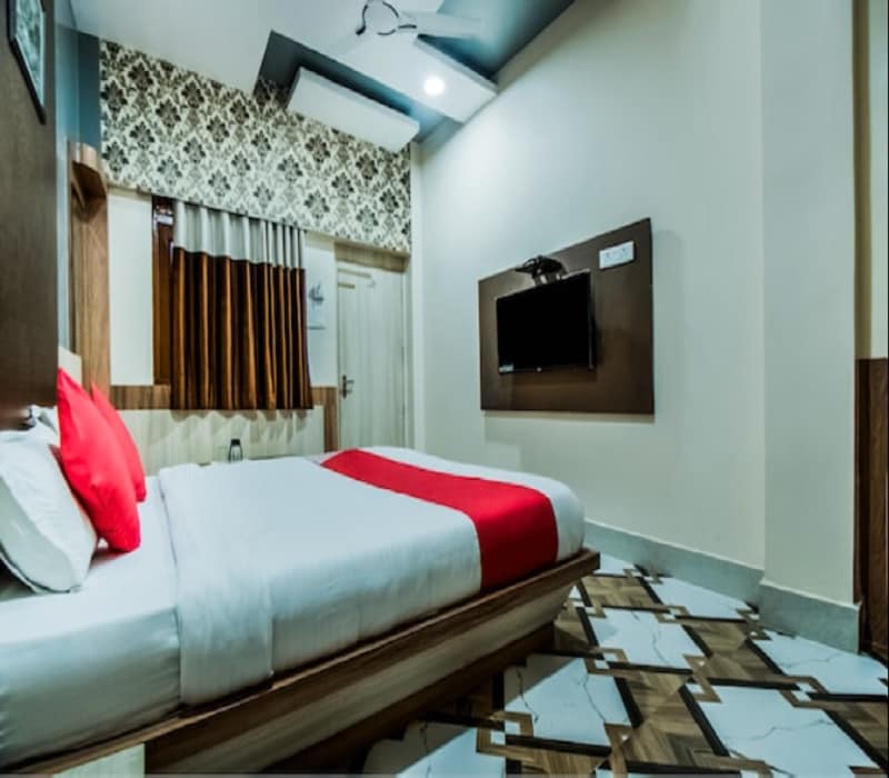 The Premier - Tap to explore photos