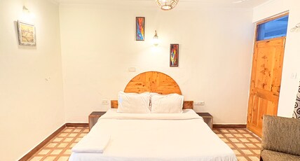 Tara stays Room Type - Deluxe 
