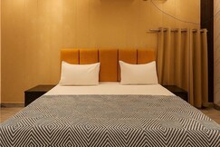 Hotel O by OYO The Family Palace