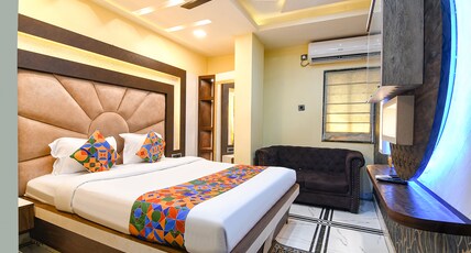 FabHotel The Ruby Park Room Type - Deluxe Room