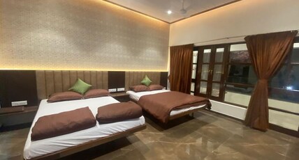 Regal Hotel Room Type - Super Deluxe AC Room