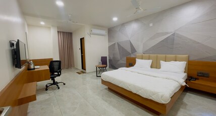 Hotel Sun View Regency Room Type - Business Standard Executive
