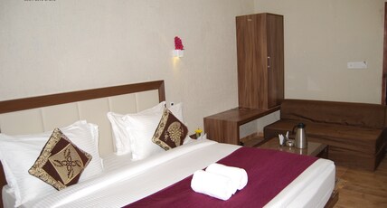 Hotel Silver Shine, Delhi Room Type - Deluxe  Room