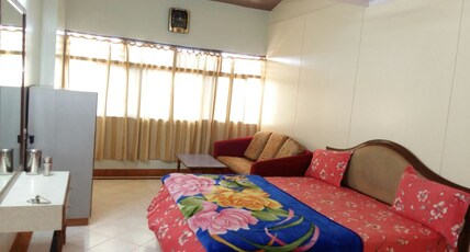 Sunrise guest house  Room Type - Duplex 4pax only Family Non Ac Room (Valley View)