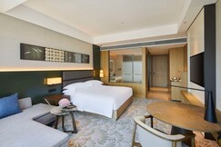 DoubleTree by Hilton Ya'An