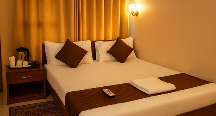 Hotel Conclave Room Type - AC DELUXE