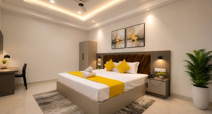 Hotel Shanti Residency Vrindavan Room Type - Deluxe Room