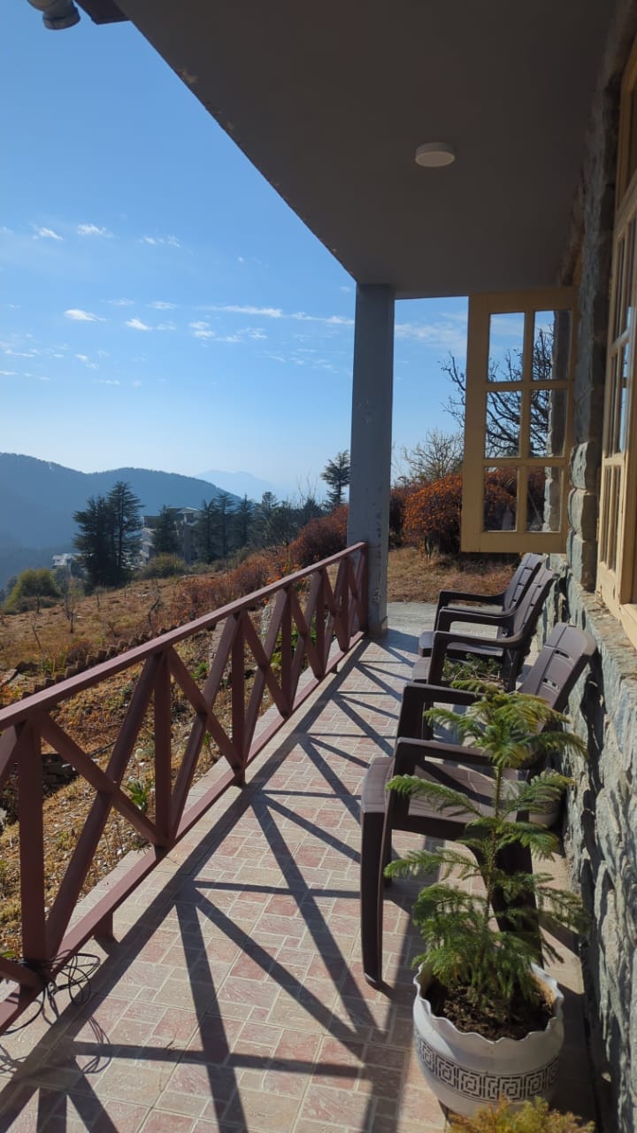 4BHK Villa Kufri - Tap to explore photos