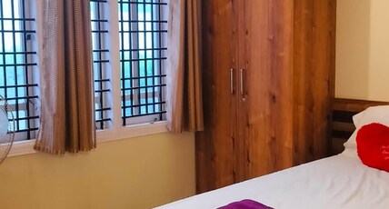 Steeva Guest House/Apartment Room Type - Guest house/Flat with 2 AC rooms