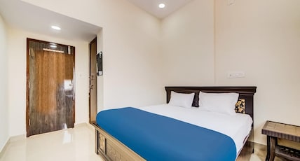 PAL Hotels Depally Town House Room Type - Standard AC Room PAL Hotels Depally Town House Room Type - Standard AC Room