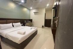 BKC NX Rooms and Caretaker