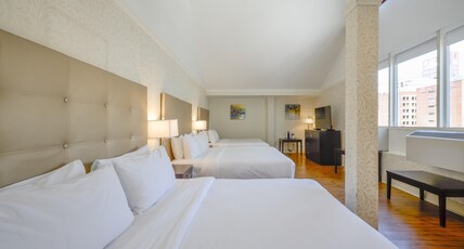 Best Western Plus Montreal Downtown- Hotel Europa Room Type - Suite - 3 King Beds, Non-Smoking, Family Room, Larger Room, Work Desk Best Western Plus Montreal Downtown- Hotel Europa Room Type - Suite - 3 King Beds, Non-Smoking, Family Room, Larger Room, Work Desk
