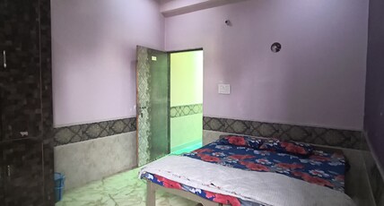 Vraja kishori sewa dham stays Room Type - Bedroom 110