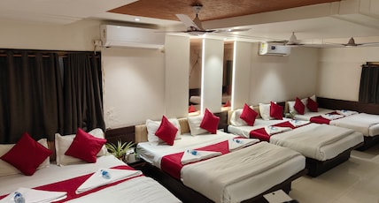 Hotel Anand Palace Room Type - 9 BED ROOM (A.C) WITH 2 A.C AND 2 BATHROOM Hotel Anand Palace Room Type - 9 BED ROOM (A.C) WITH 2 A.C AND 2 BATHROOM