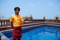 Okay Palace Hotel
