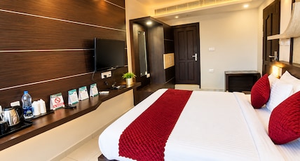 Hotel Aramana Airport Road Room Type - DELUXE AC ROOM Hotel Aramana Airport Road Room Type - DELUXE AC ROOM
