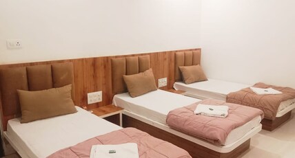 HOTEL LALIT INN Room Type - TRIPLE BED ROOM