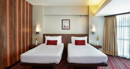 Ambassador Hotel Bangkok Room Type - Superior Twin Bed (Sky Wing)